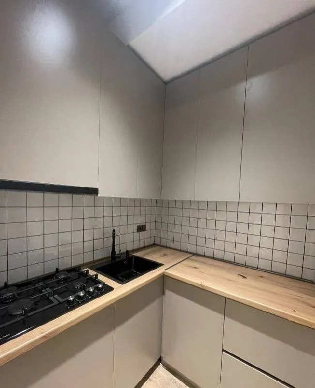 Квартира 50 м² с ремонтом в Диди Дигоми 8