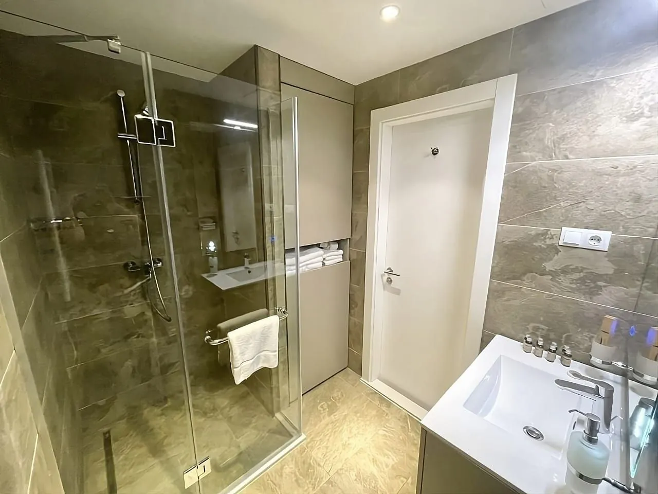 Квартира 40 м² с видом на море в Alliance Palace 9