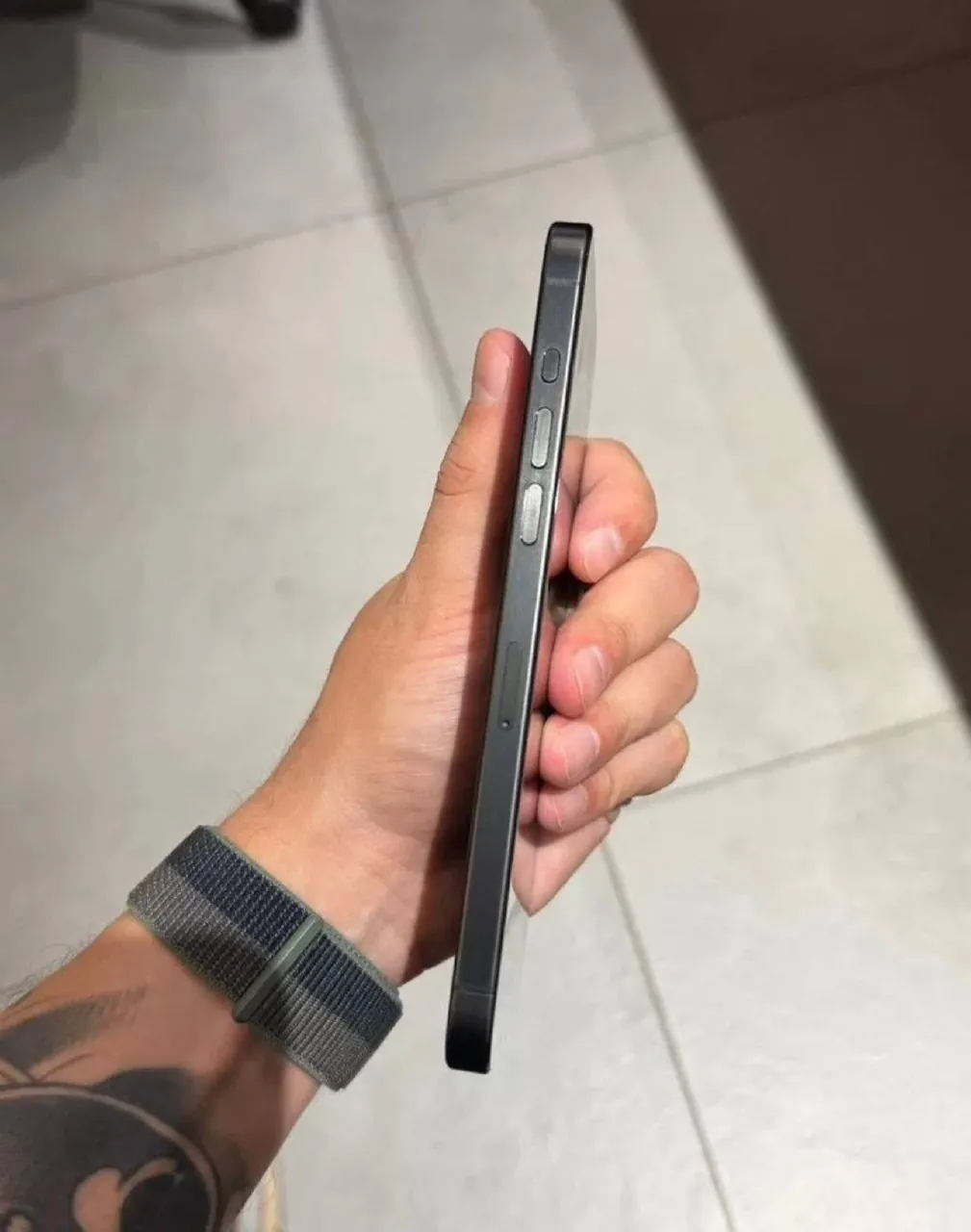 IPhone 15 Pro Max 256 ГБ 3