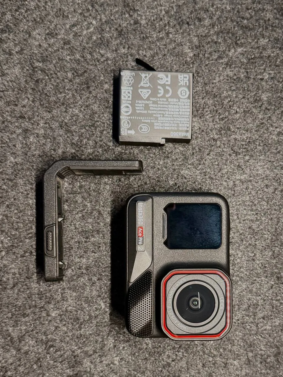 Экшн-камера Insta360 Ace Pro 2 с аксессуарами 1