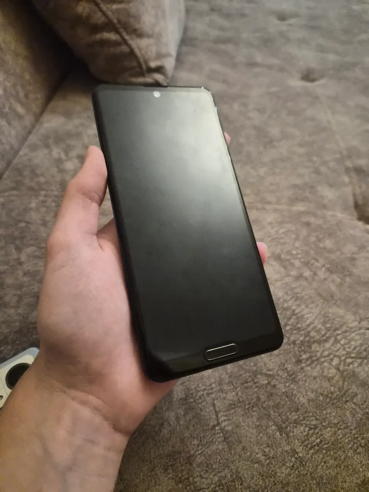 Смартфон Sharp Aquos R5G 256 ГБ 2