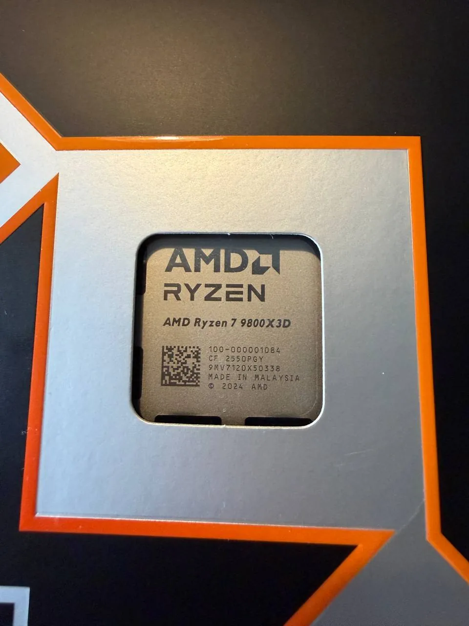 Процессор AMD Ryzen 9800X3D 2