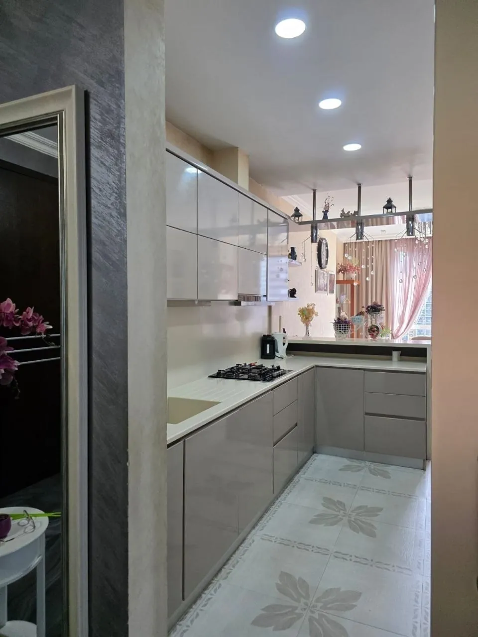 Квартира 200 м² с 3 спальнями в Батуми 8