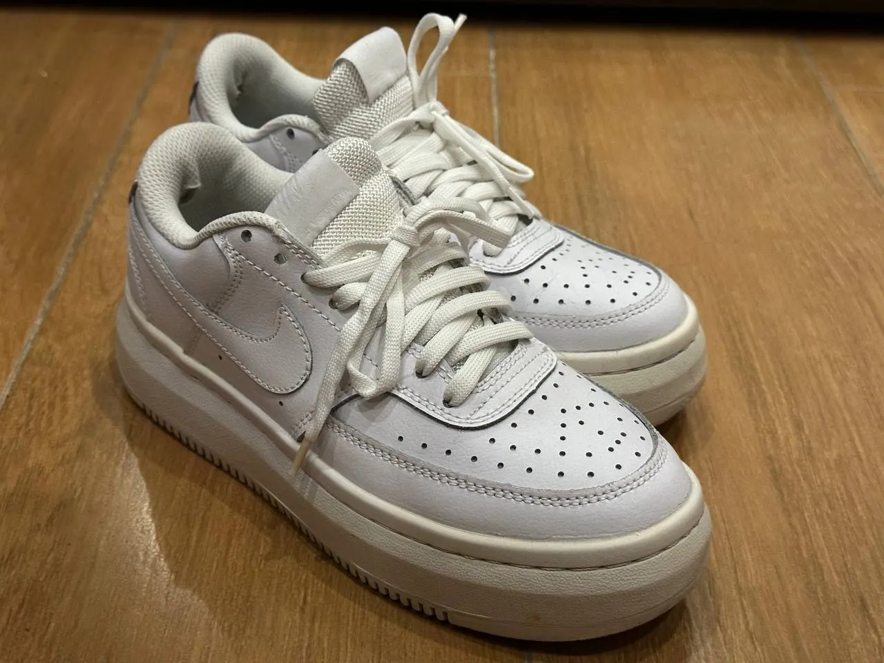 Кроссовки Nike Court Vision Alta размера 37.5 3