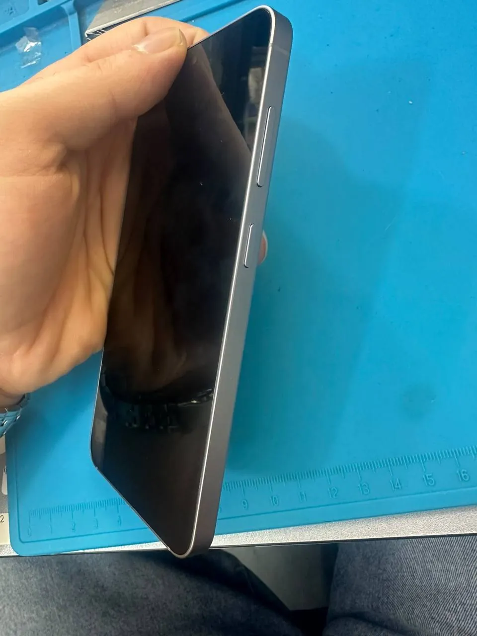 Samsung Galaxy S25 256GB 7