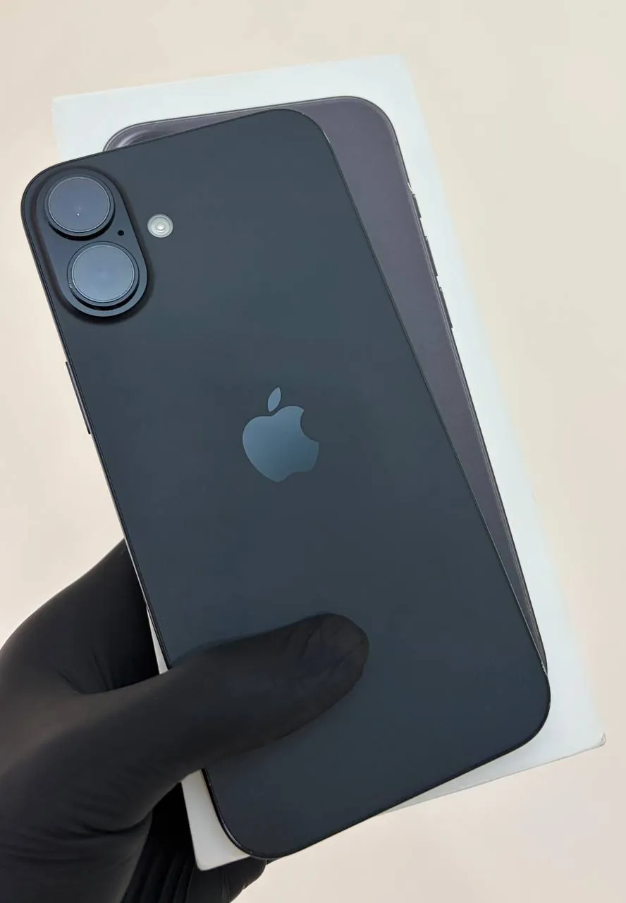 IPhone 16 Plus 128 ГБ чёрный, батарея 90% 2