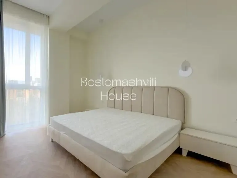 Квартира 100 м² с посудомойкой в Сабуртало 5