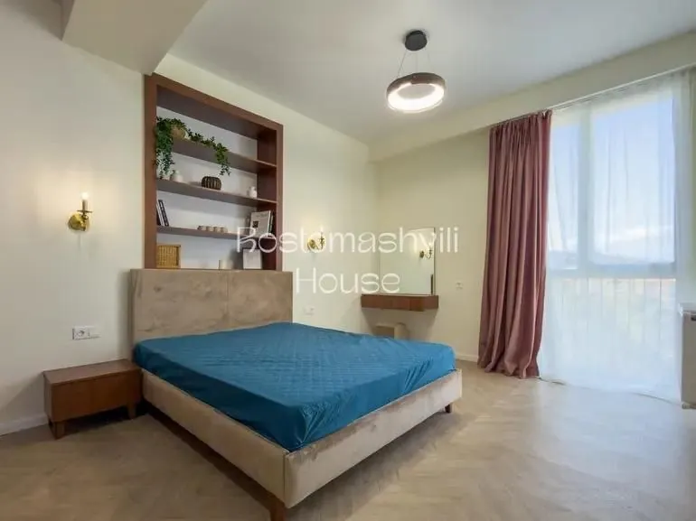 Квартира 100 м² с посудомойкой в Сабуртало 7