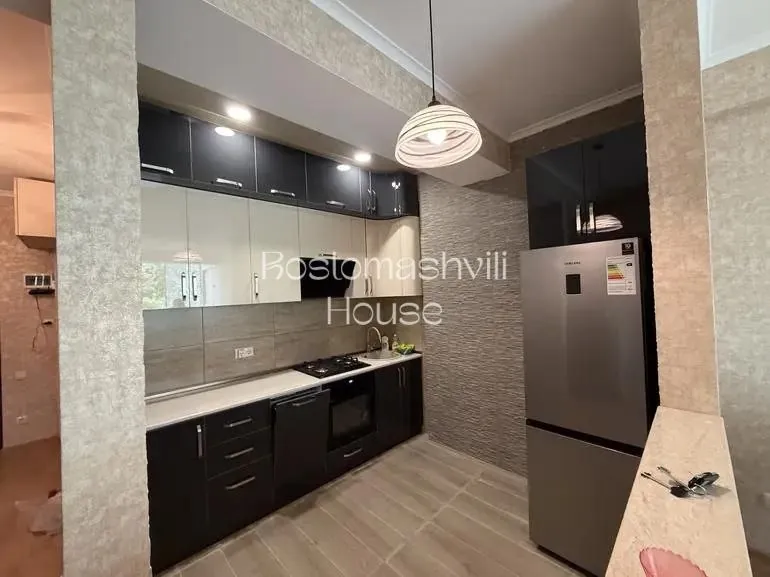 Квартира 71 м² с ванной в Дидубе 4