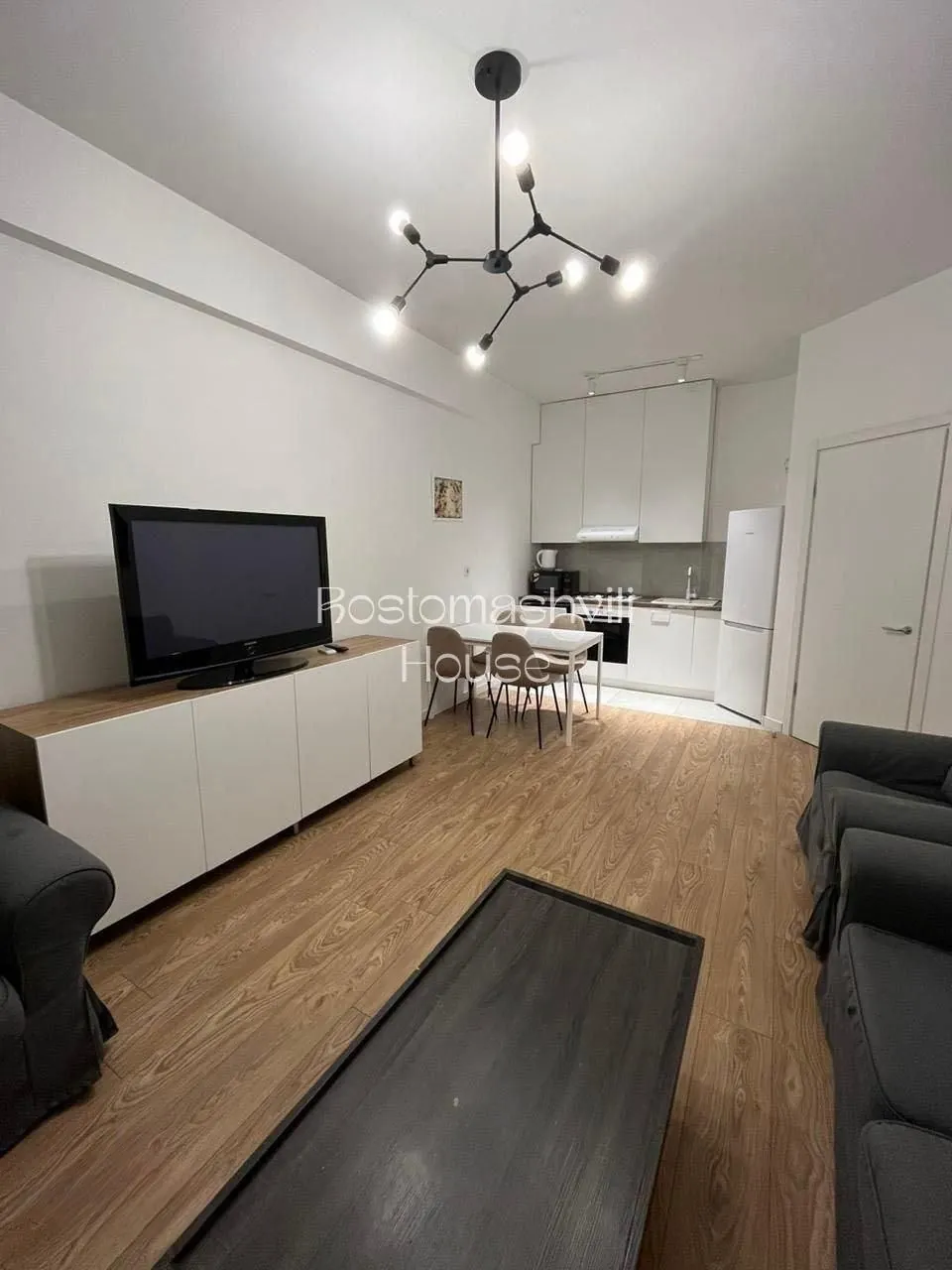 Квартира 85 м² с посудомойкой в Сабуртало 2