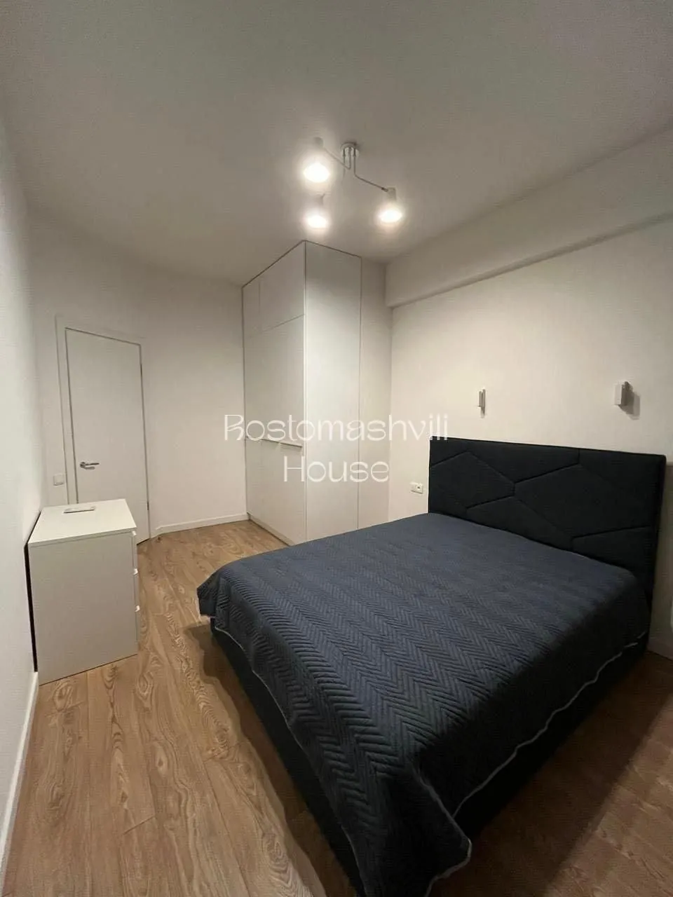 Квартира 85 м² с посудомойкой в Сабуртало 6