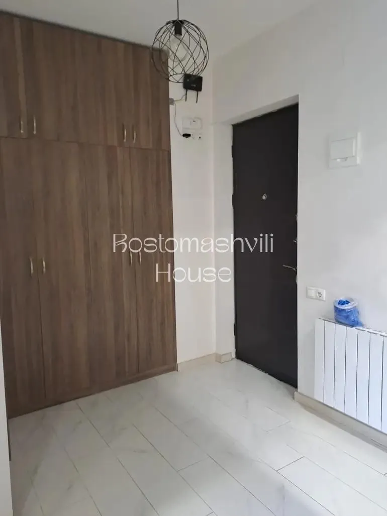 Квартира 50 м² с балконом в Сабуртало 5