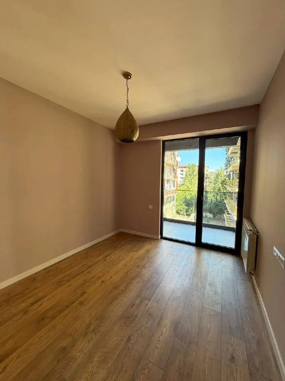 Квартира 87 м² с балконом в Сабуртало 3