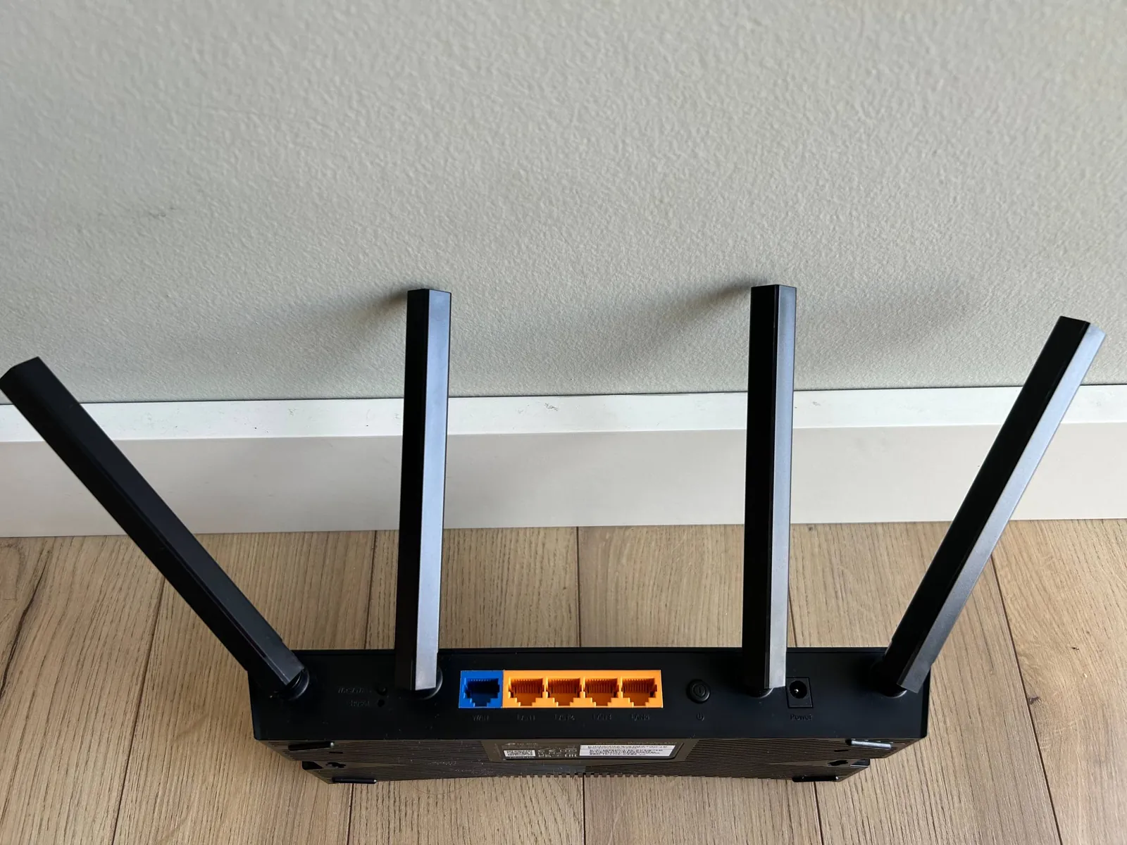 Wi-Fi роутер TP-Link Archer AX23 2