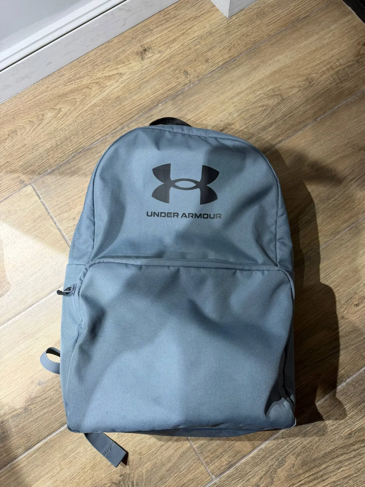 Кроссовки Under Armour, перчатки и рюкзак 6
