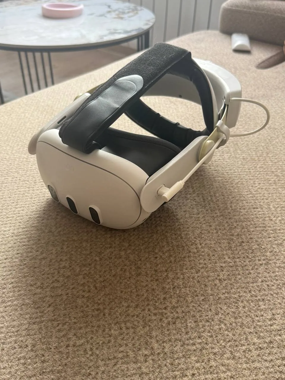 VR-шлем Meta Quest 3 на 128 ГБ 1
