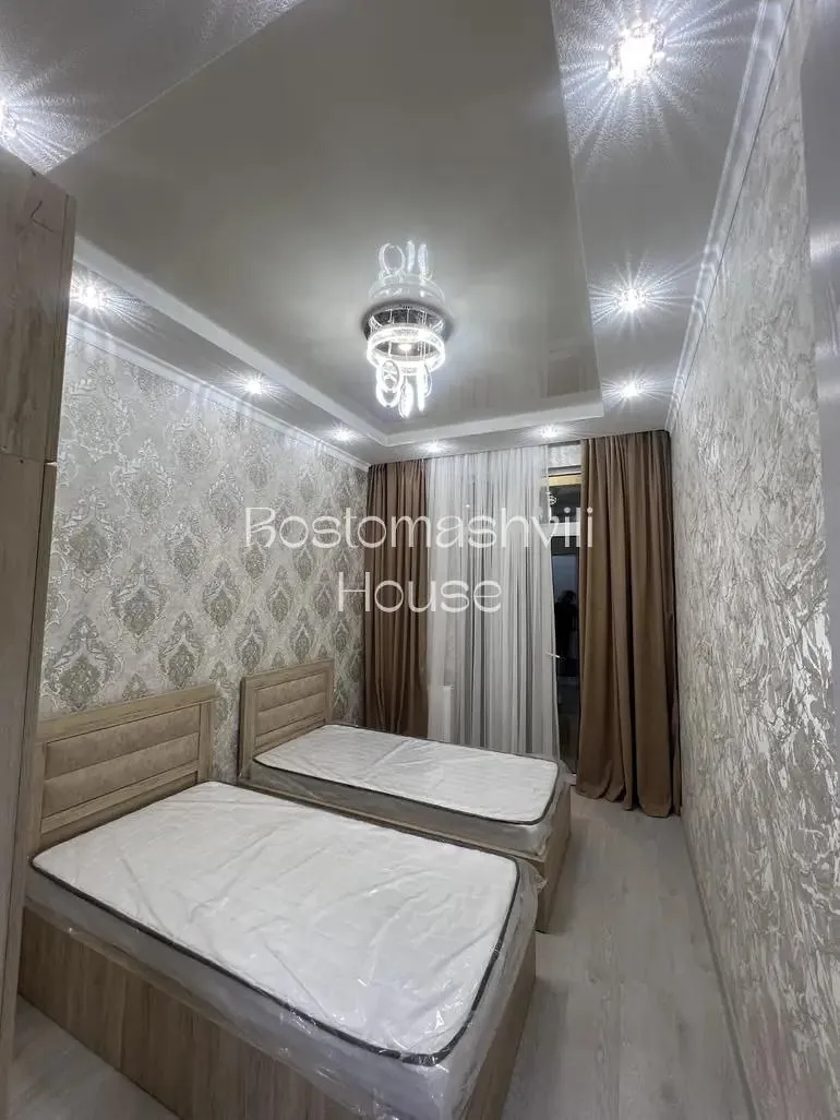 Квартира 80 м² с балконом в Варкетили 7