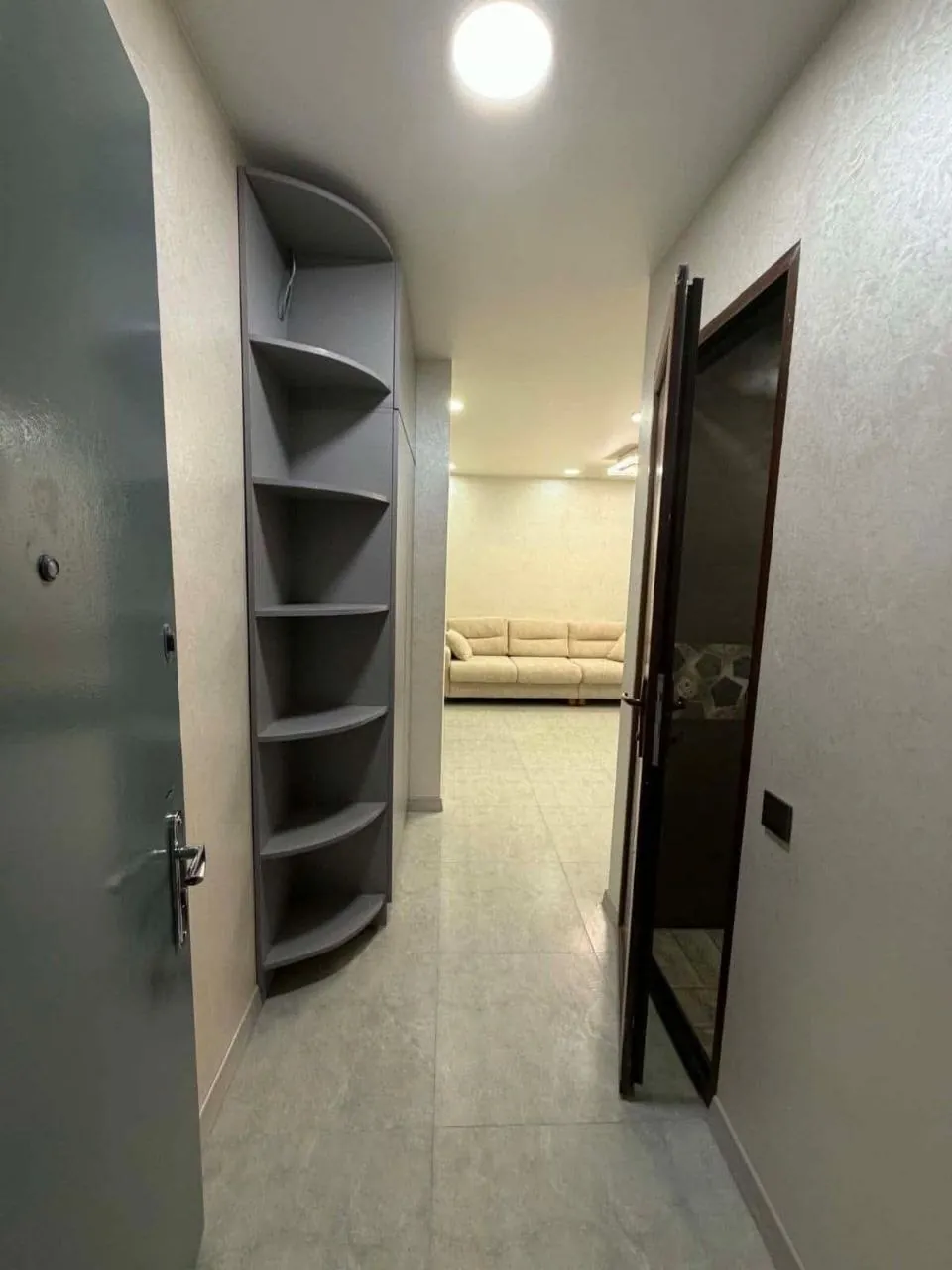 Квартира 51 м² с 1 спальней у рынка Хопа 10
