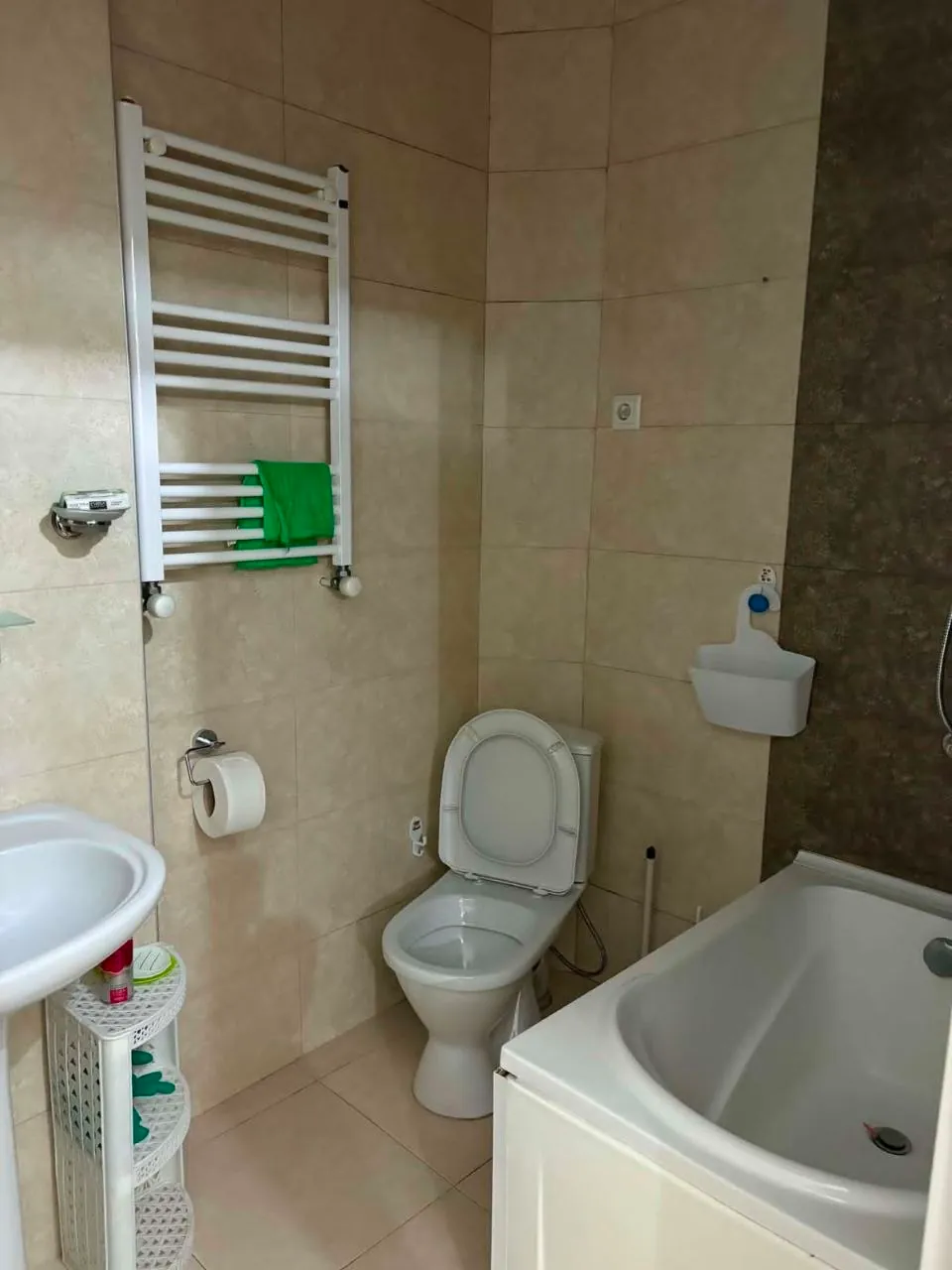 Квартира 48 м² с духовкой на Мемеда Абашидзе 6