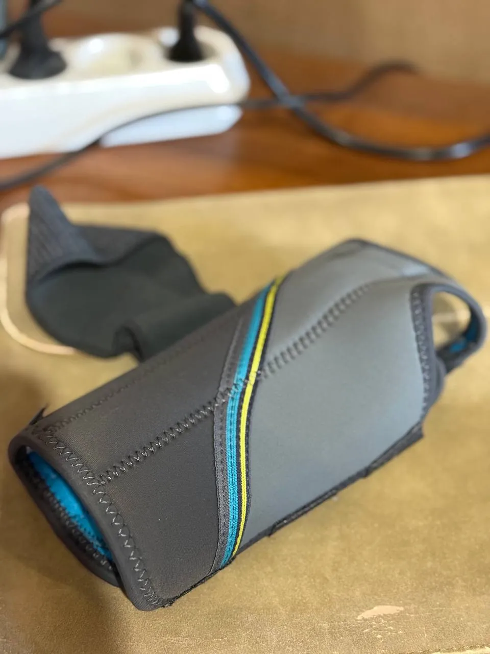 Ортез для запястья Neoprene NP162 размер S 3