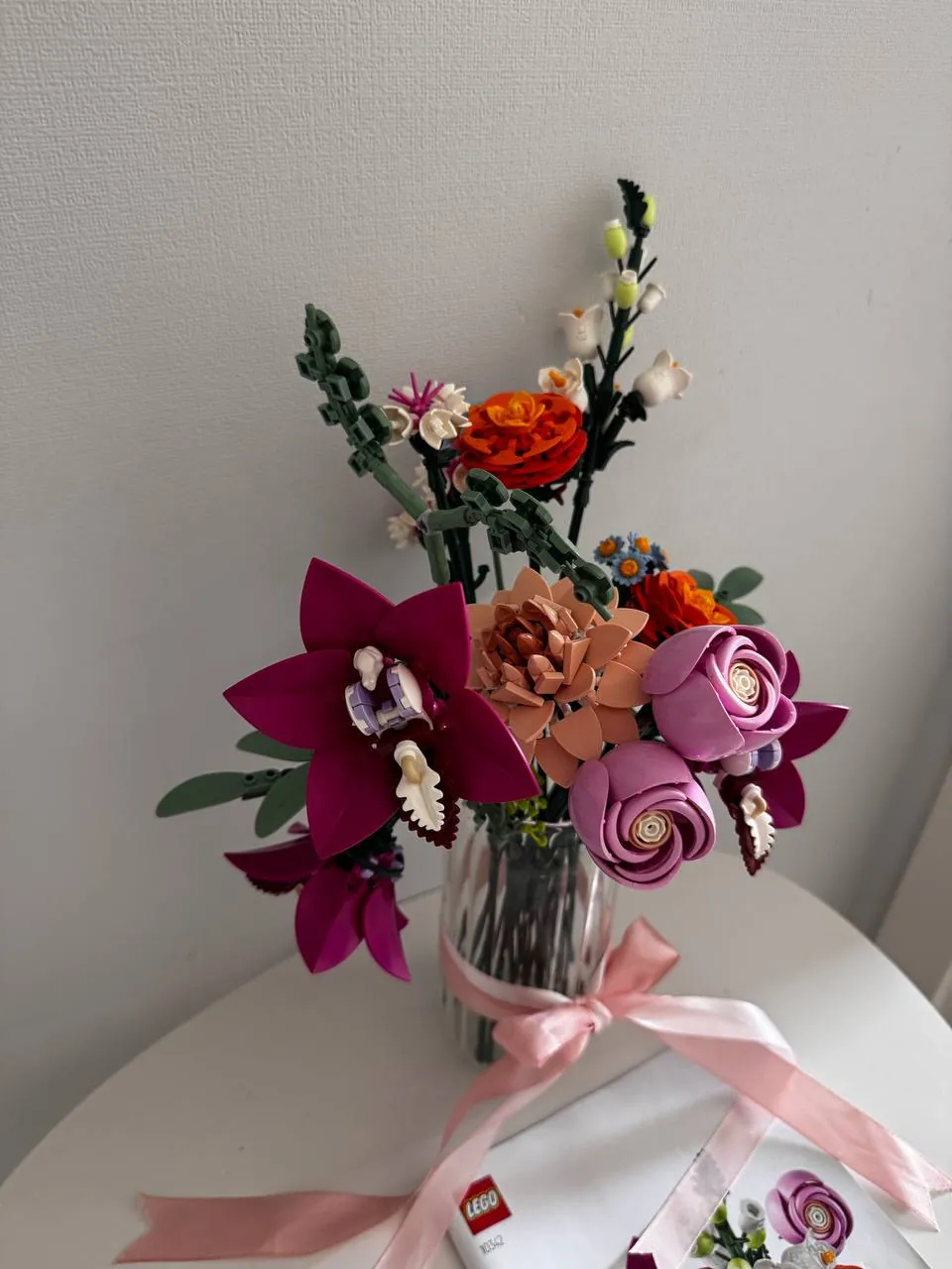 Наборы LEGO Botanicals Орхидея и Букет цветов 4
