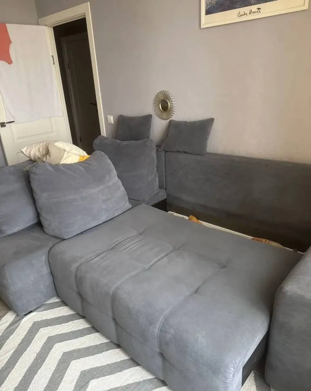 Угловой диван и стеллаж IKEA Hemnes 2