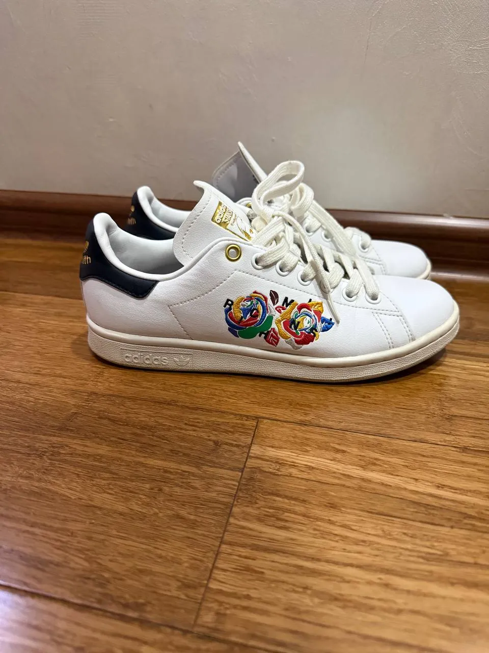 Женские кеды Adidas Stan Smith US 7 1