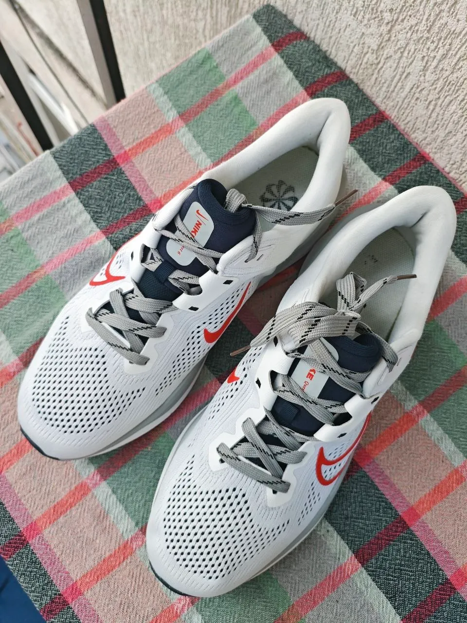 Беговые кроссовки Nike FD6033-107 размер 46 2