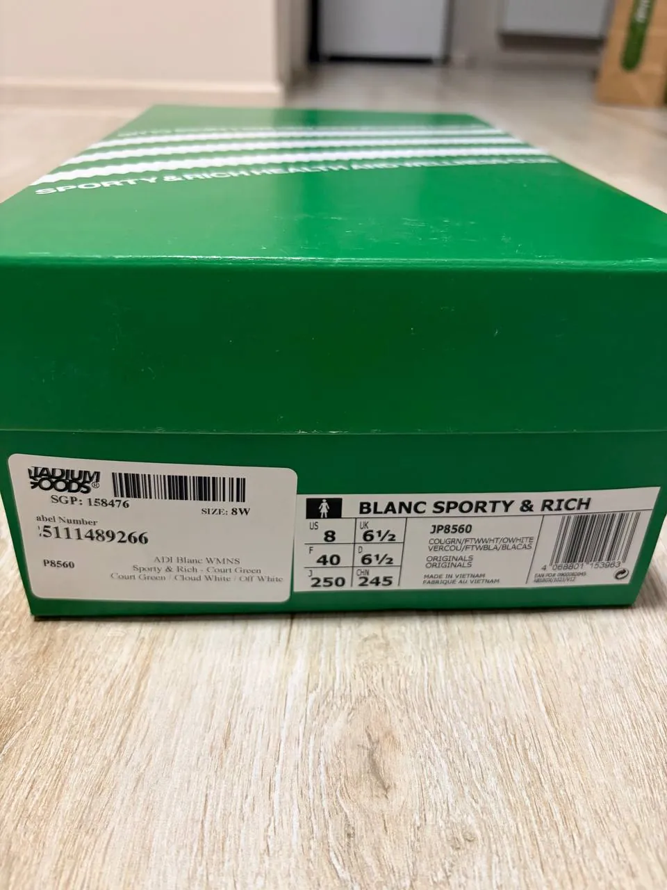 Кроссовки Adidas женские, размер US 8 3