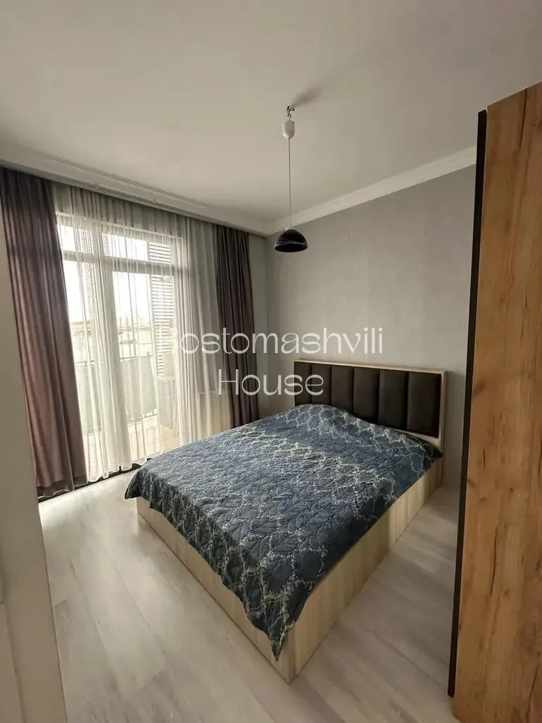 Квартира 55 м² с балконом в Надзаладеви 7