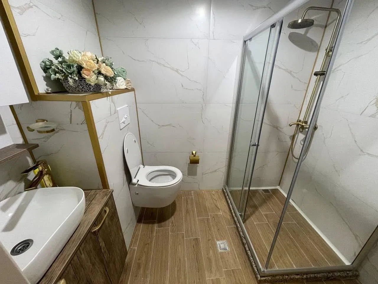 Квартира 80 м² с гардеробной на Инасаридзе 9