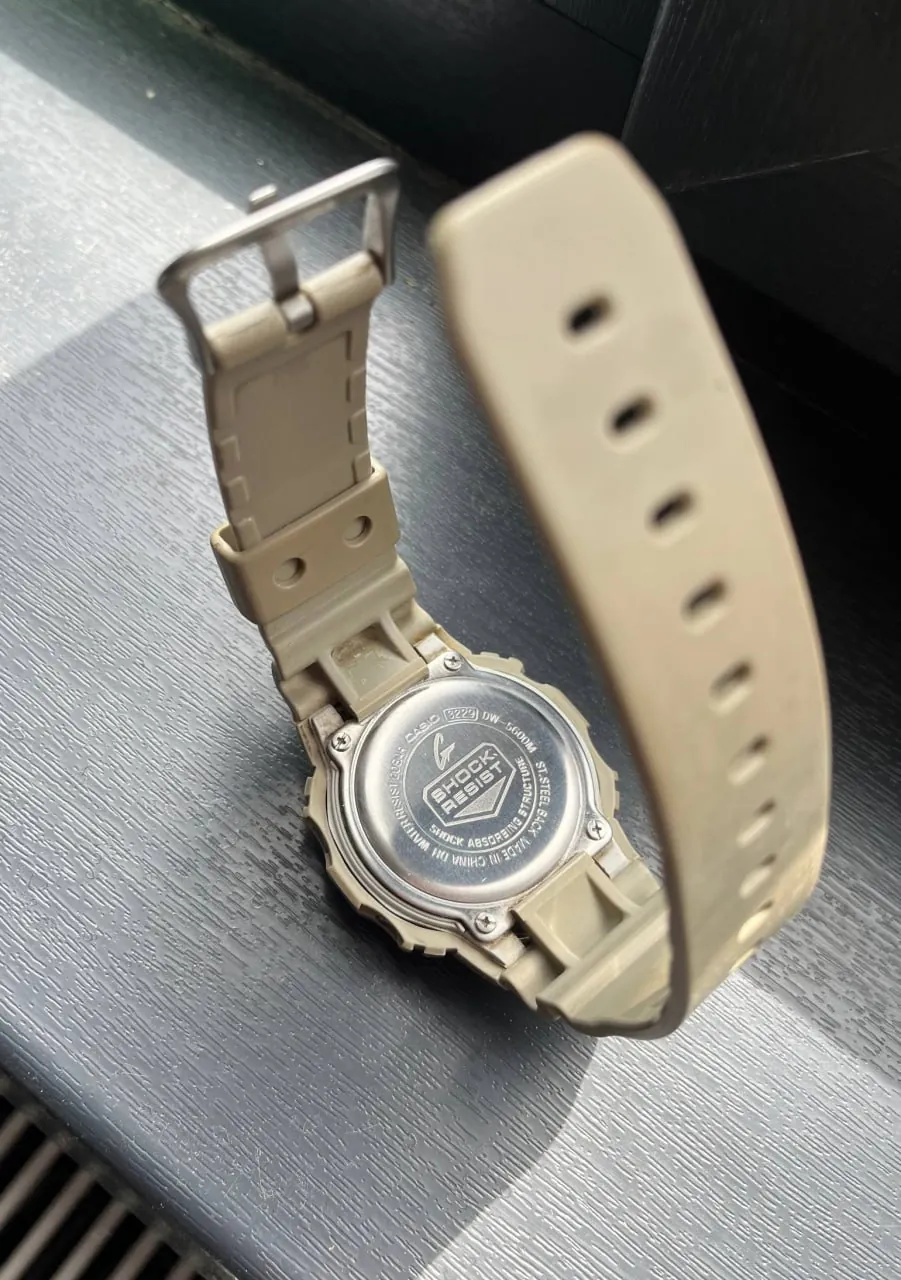 Часы Casio G-Shock DW-5600M 2