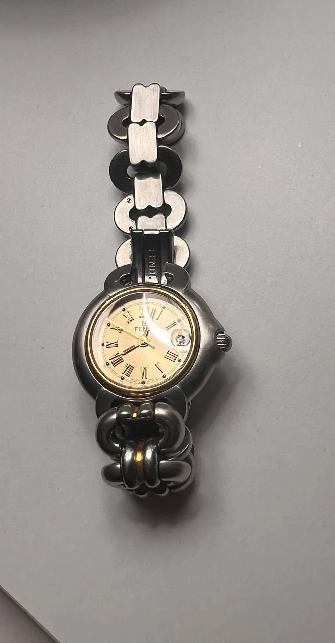 Часы Fendi Rivoli 1800G с браслетом 1