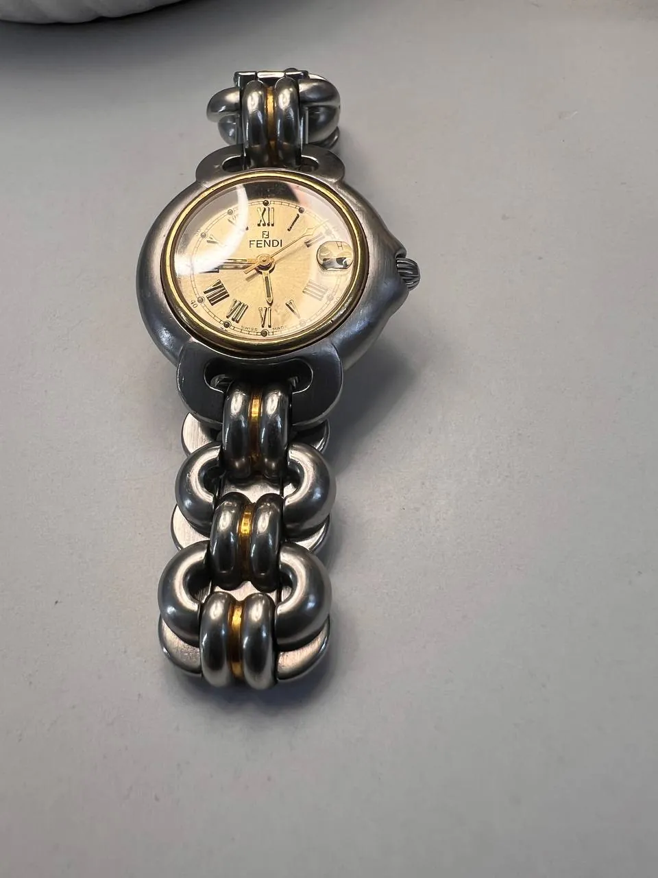 Часы Fendi Rivoli 1800G с браслетом 4