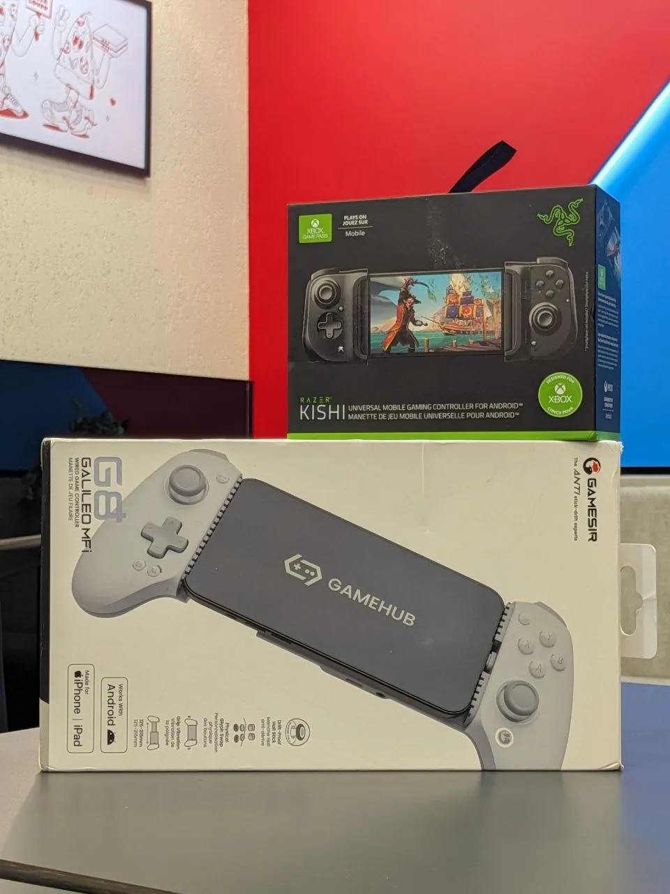 Геймпады GameSir G8+ Galileo и Razer Kishi 1