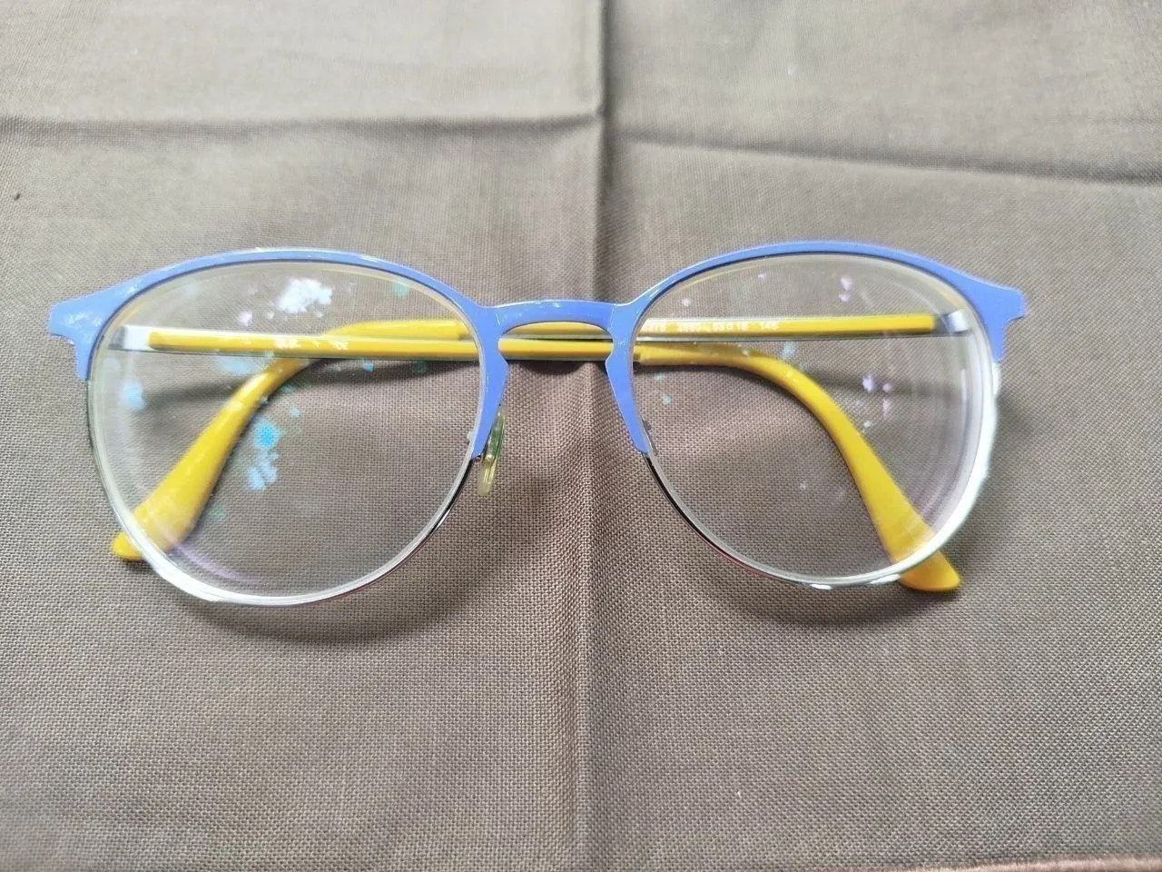 Доска садху и очки Ray-Ban 8