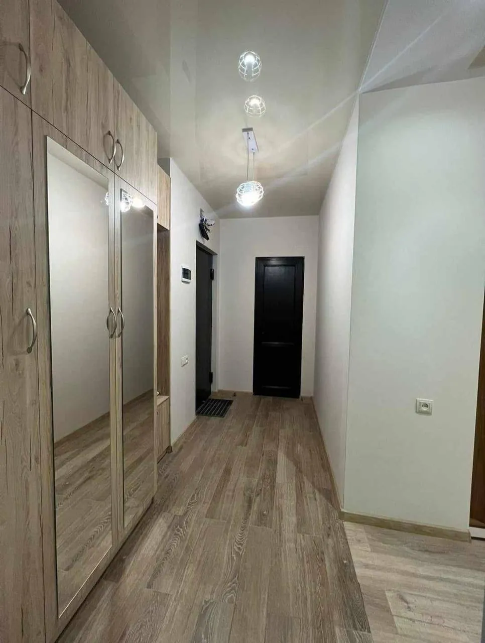 Квартира 75 м² с 2 балконами в Батуми 6
