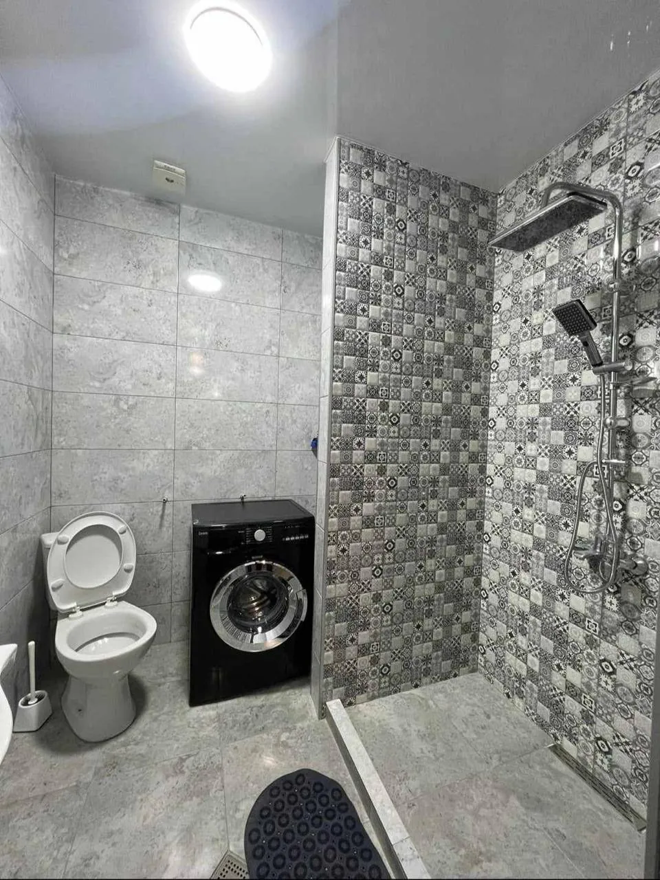 Квартира 75 м² с 2 балконами в Батуми 5