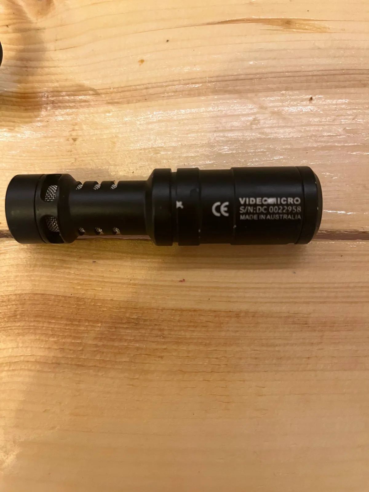 Накамерный микрофон Rode VideoMicro с кабелями 2