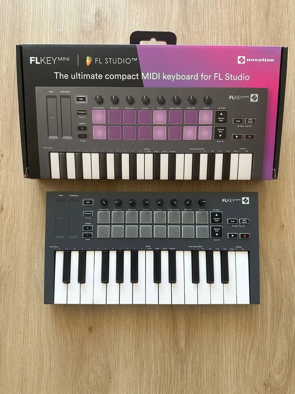 MIDI-клавиатура на 49 клавиш в идеальном состоянии 1