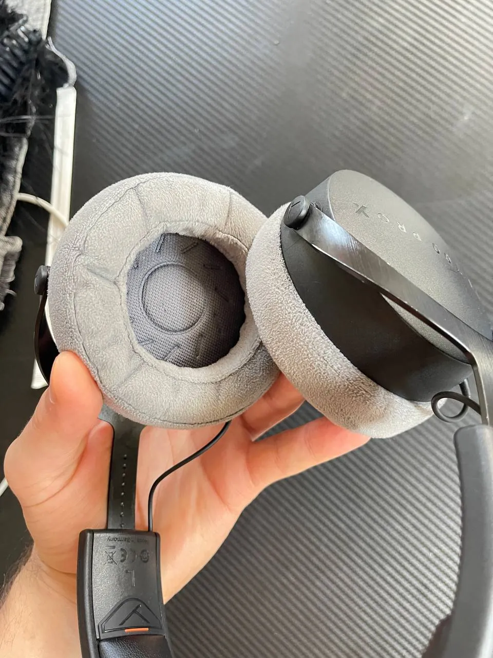 Студийные наушники Beyerdynamic DT 700 PRO X 5