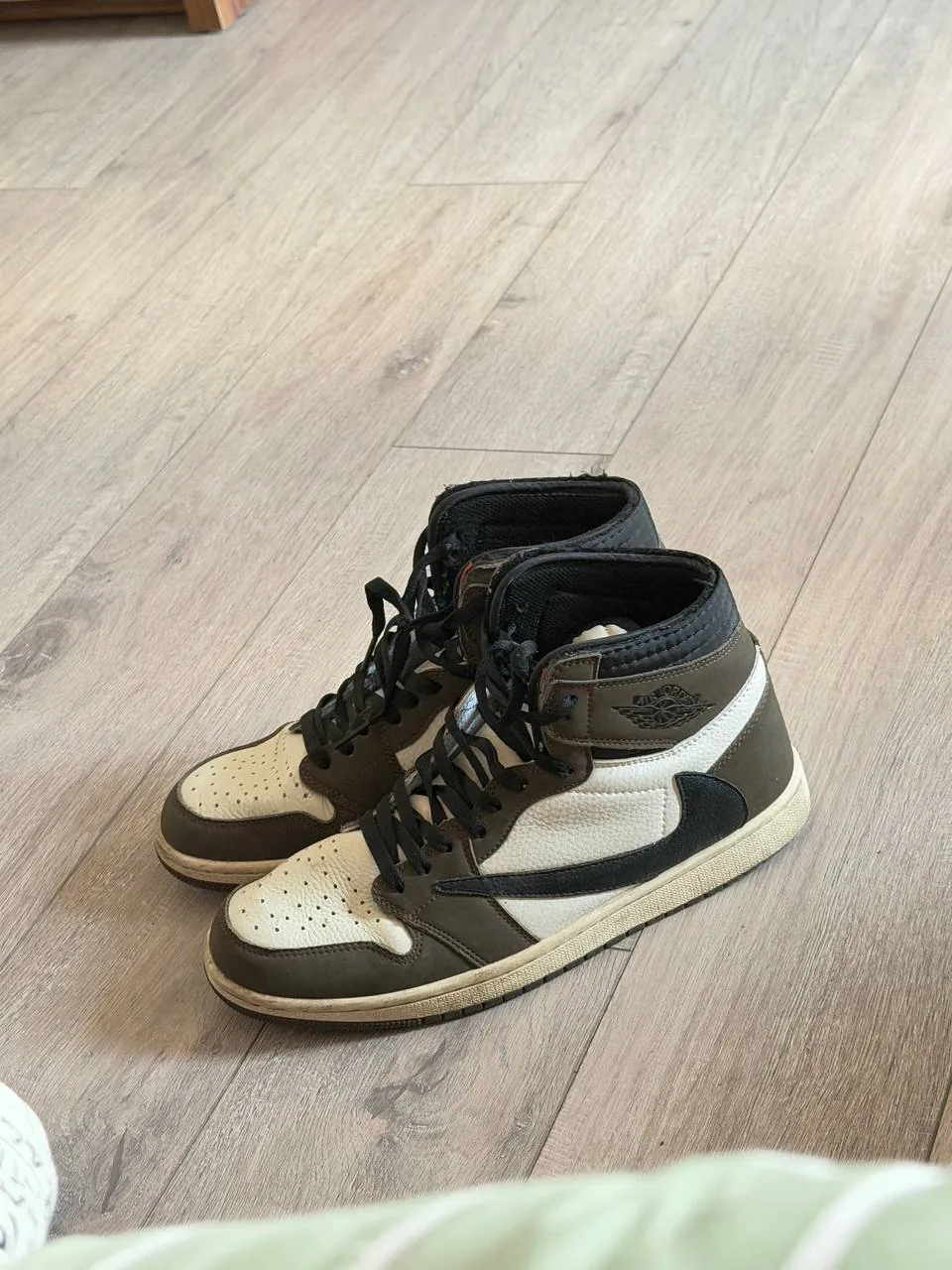 Кроссовки Nike Air Jordan 1 Travis Scott 3