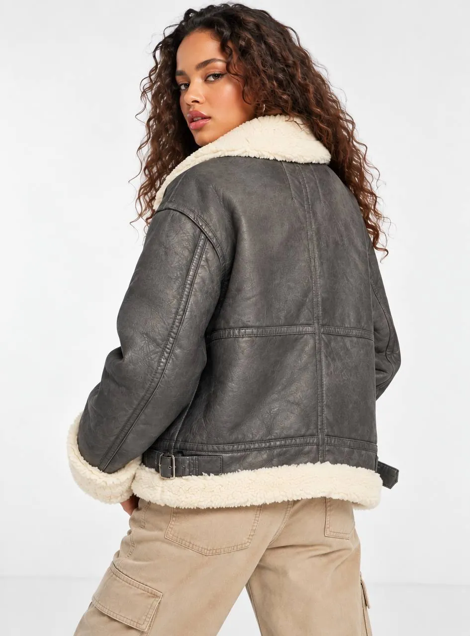 Дублёнка Bershka размера XS 2