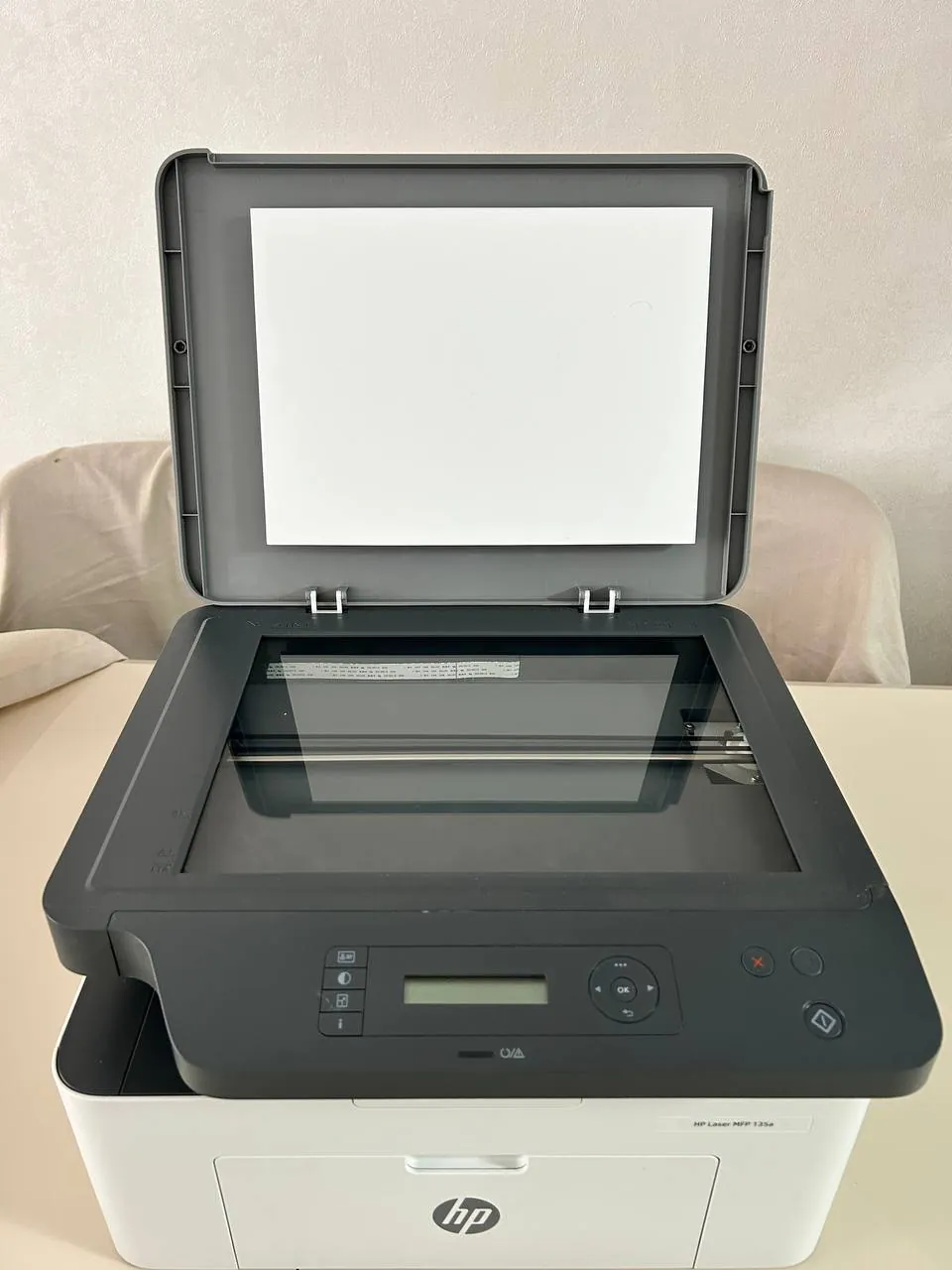 МФУ HP LaserJet MFP 135a 2