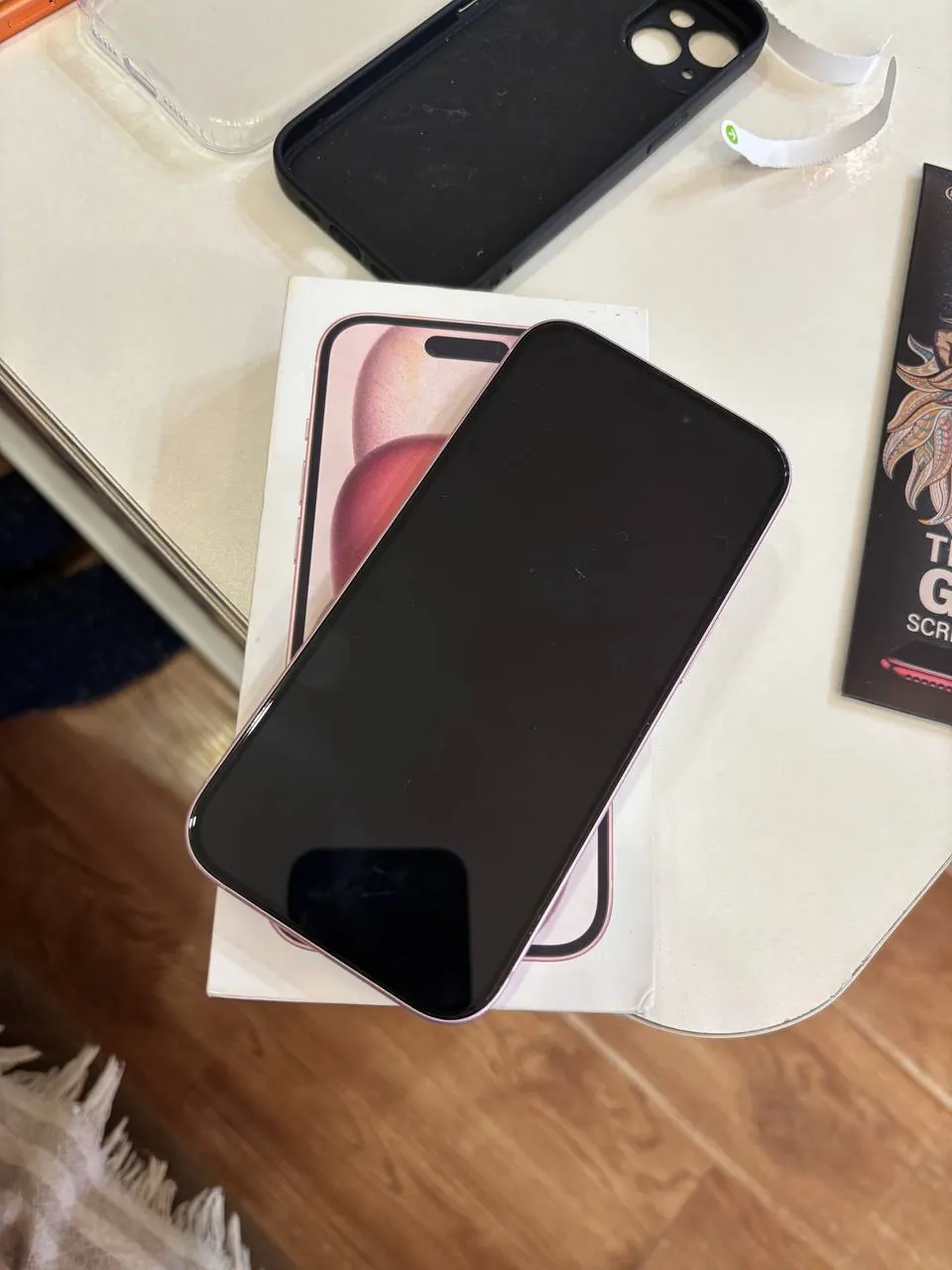IPhone 15, полный комплект 3