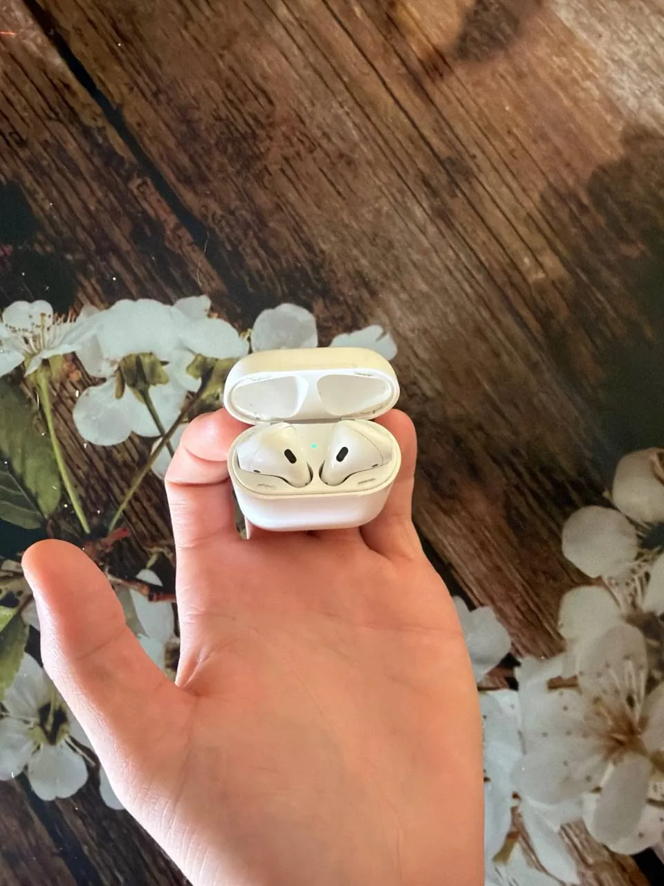Наушники Apple AirPods 2 в отличном состоянии 3