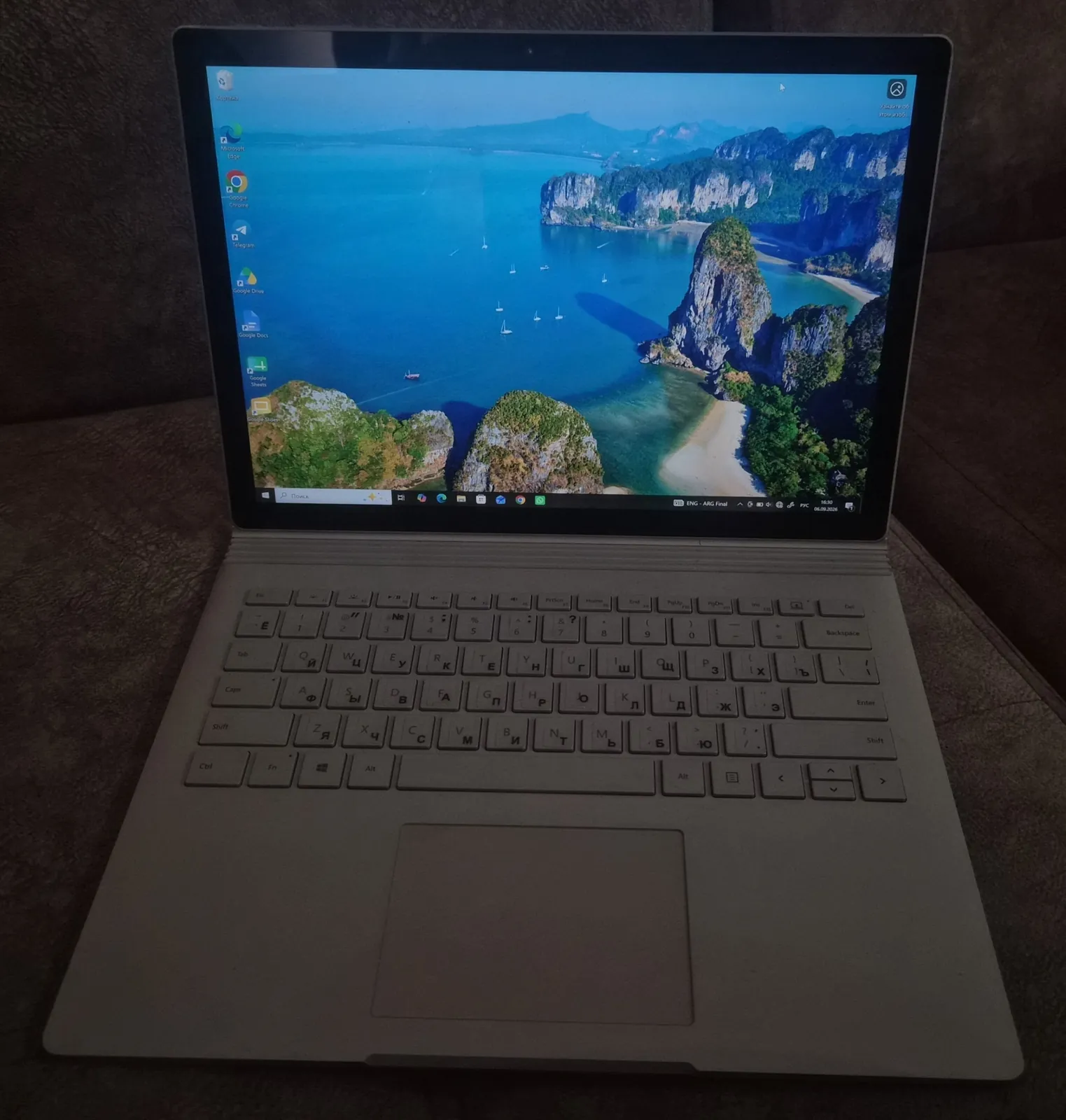 Ноутбук Microsoft Surface с видеокартой, i7 1