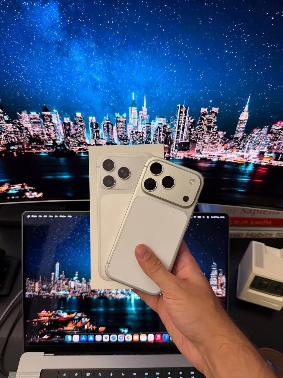 IPhone 17 Pro с Sim и eSIM, АКБ 89% 3