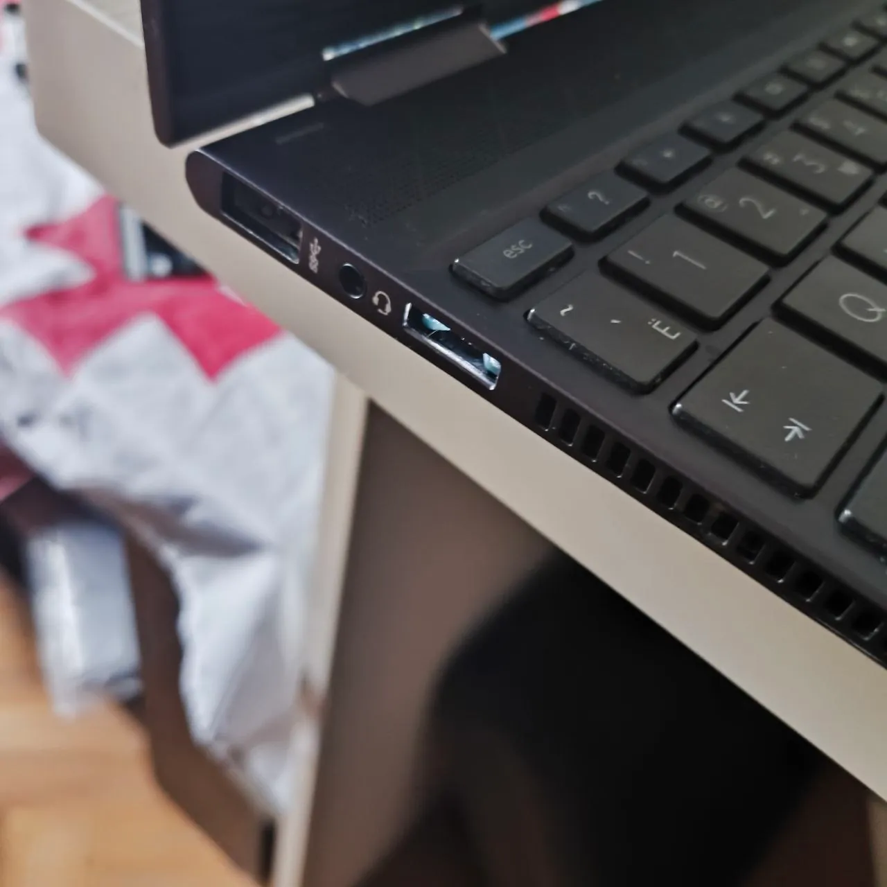 Ноутбук HP Envy x360 сенсорный 4