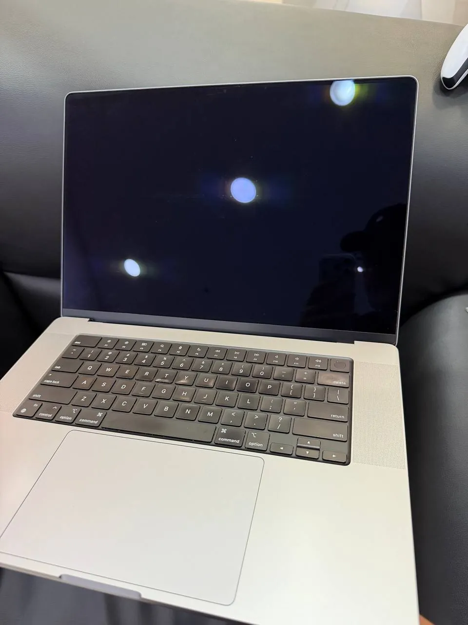 MacBook Pro M1 Max 64 ГБ 1 ТБ 4